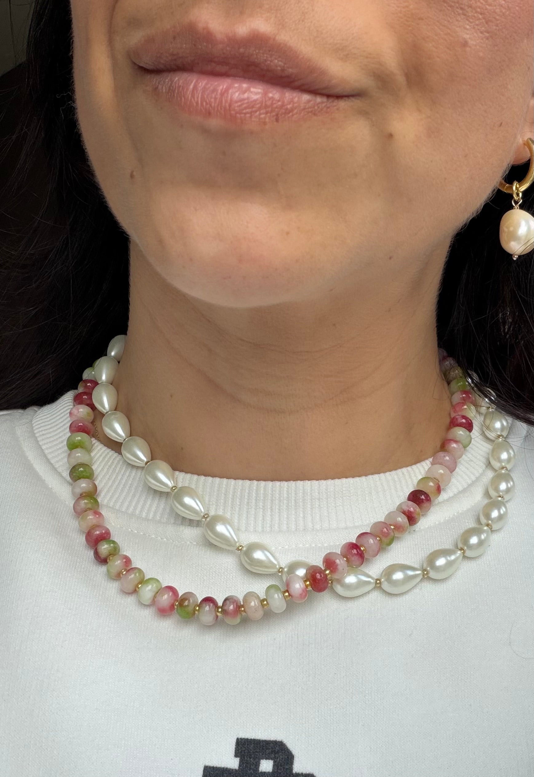 Drops of pearl necklace