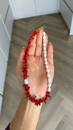 Coral & pearls necklace