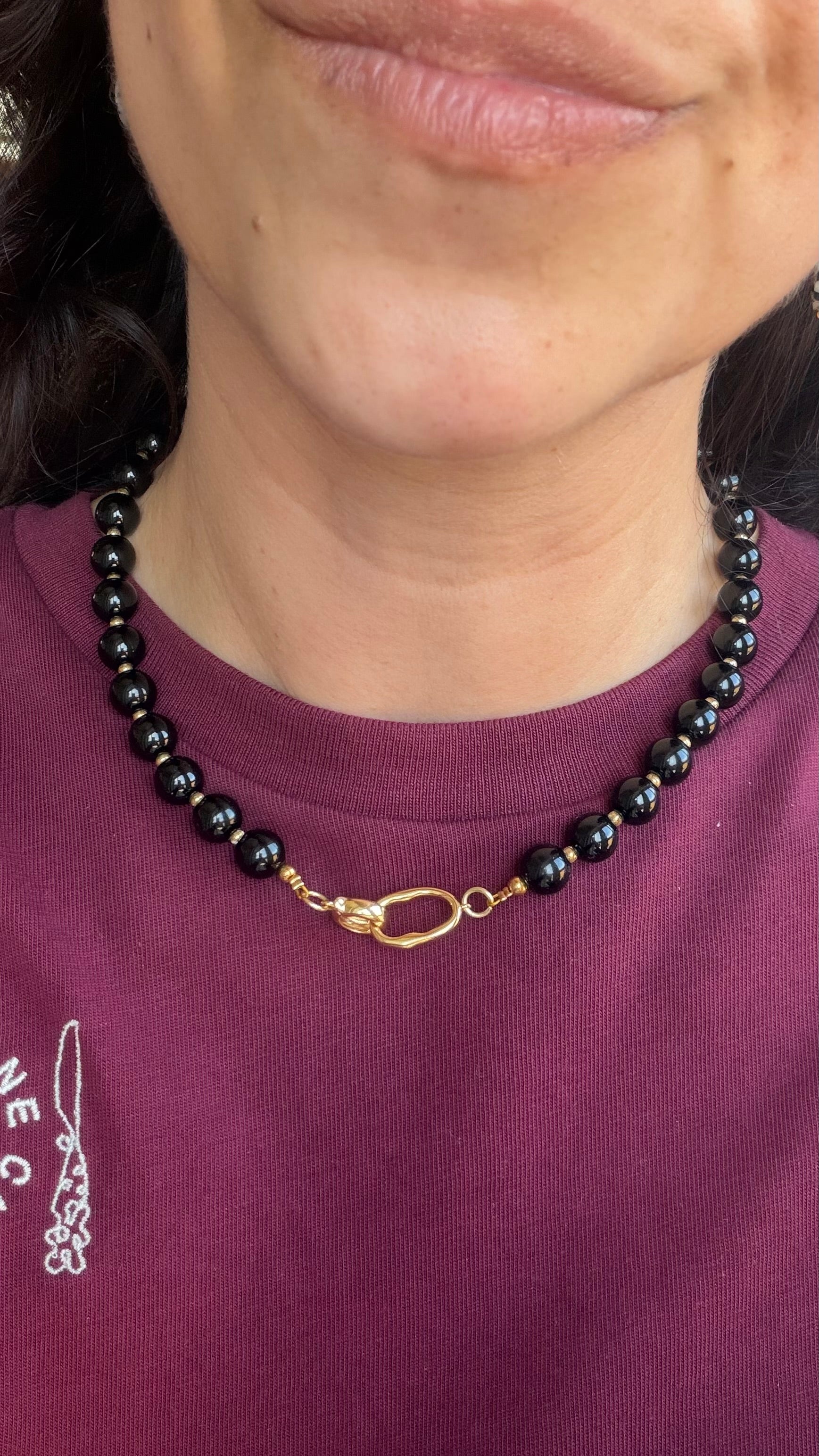 Toggle necklace black onyx