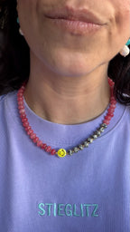 Smiley Necklace - Strawberry smile