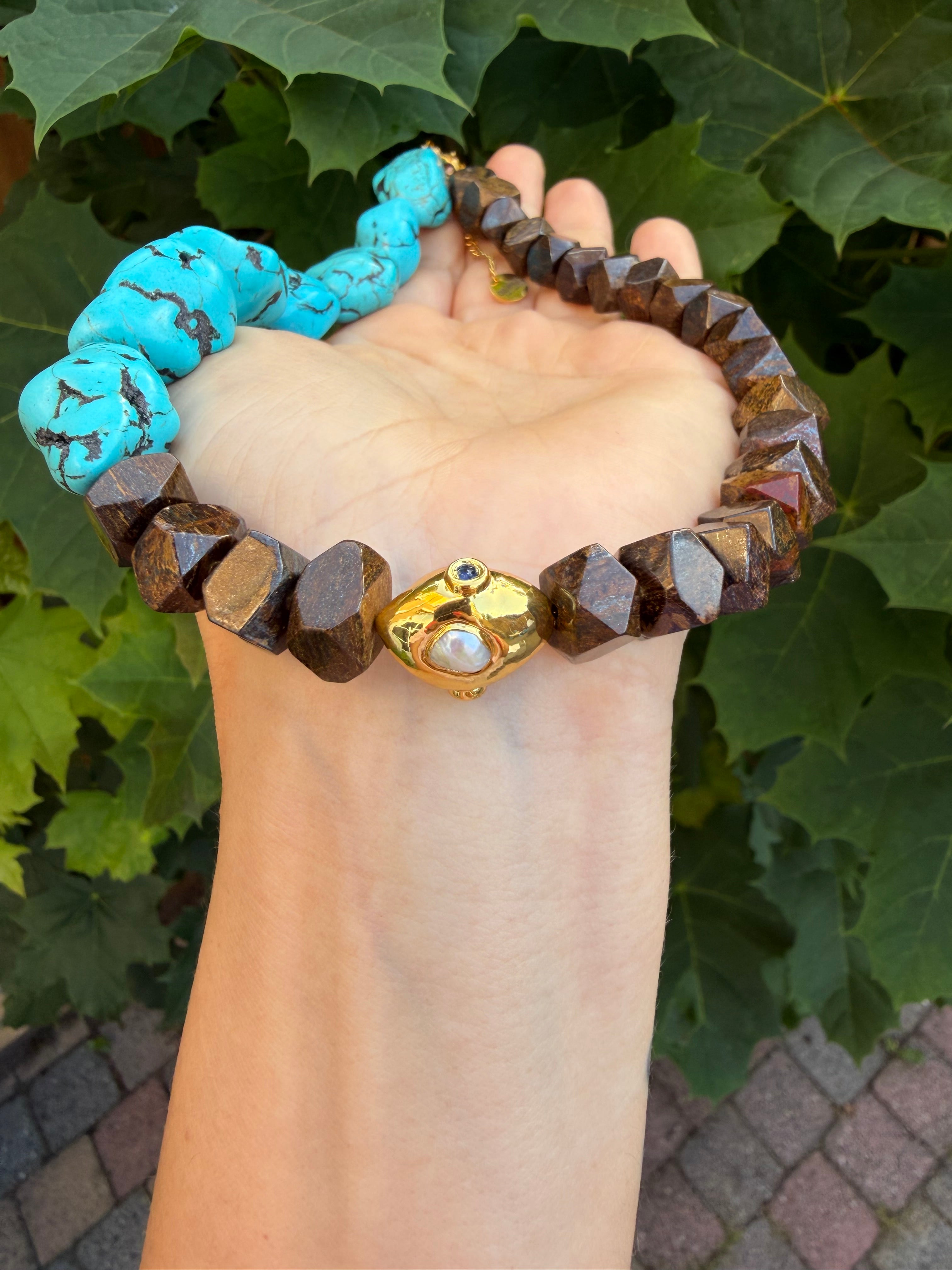 Luna Pearl Necklace - Eye of the tiger