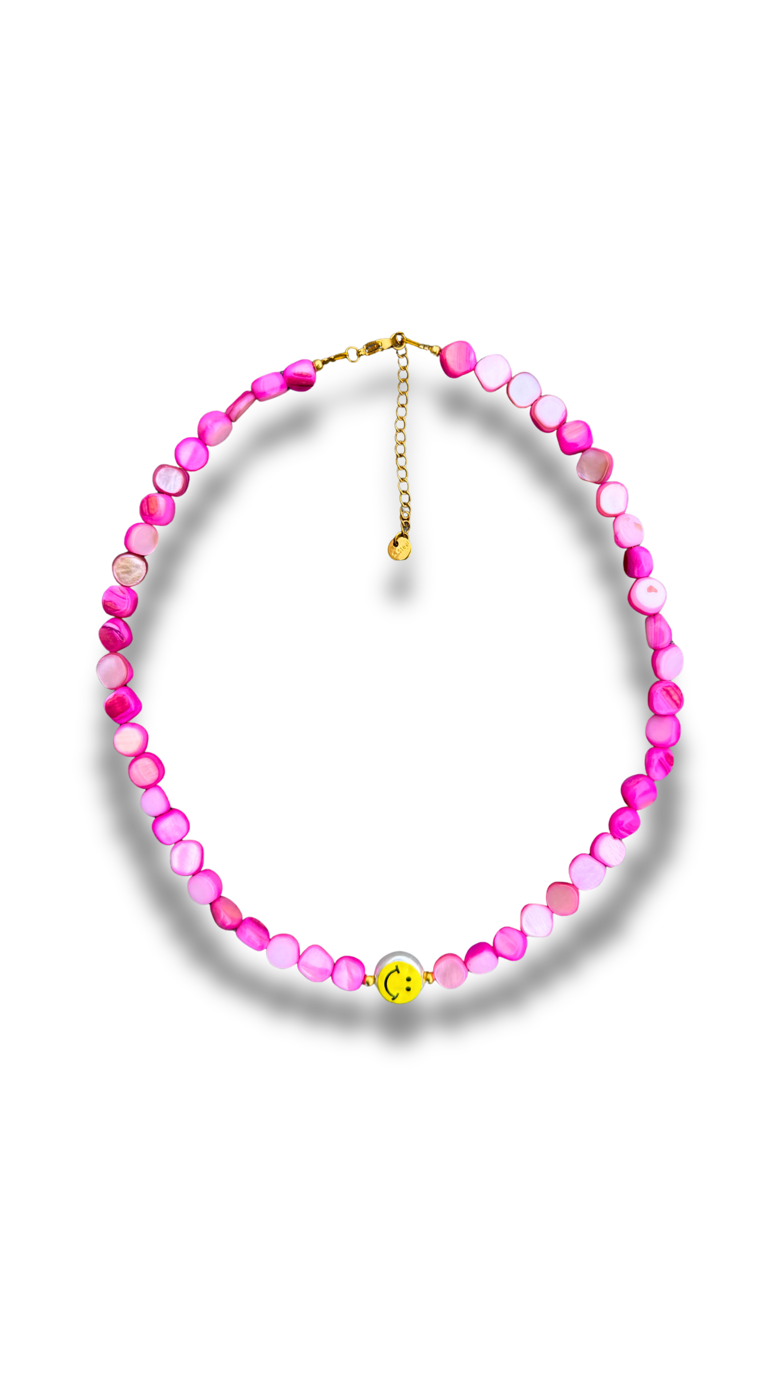 Smiley Necklace - Pink shells